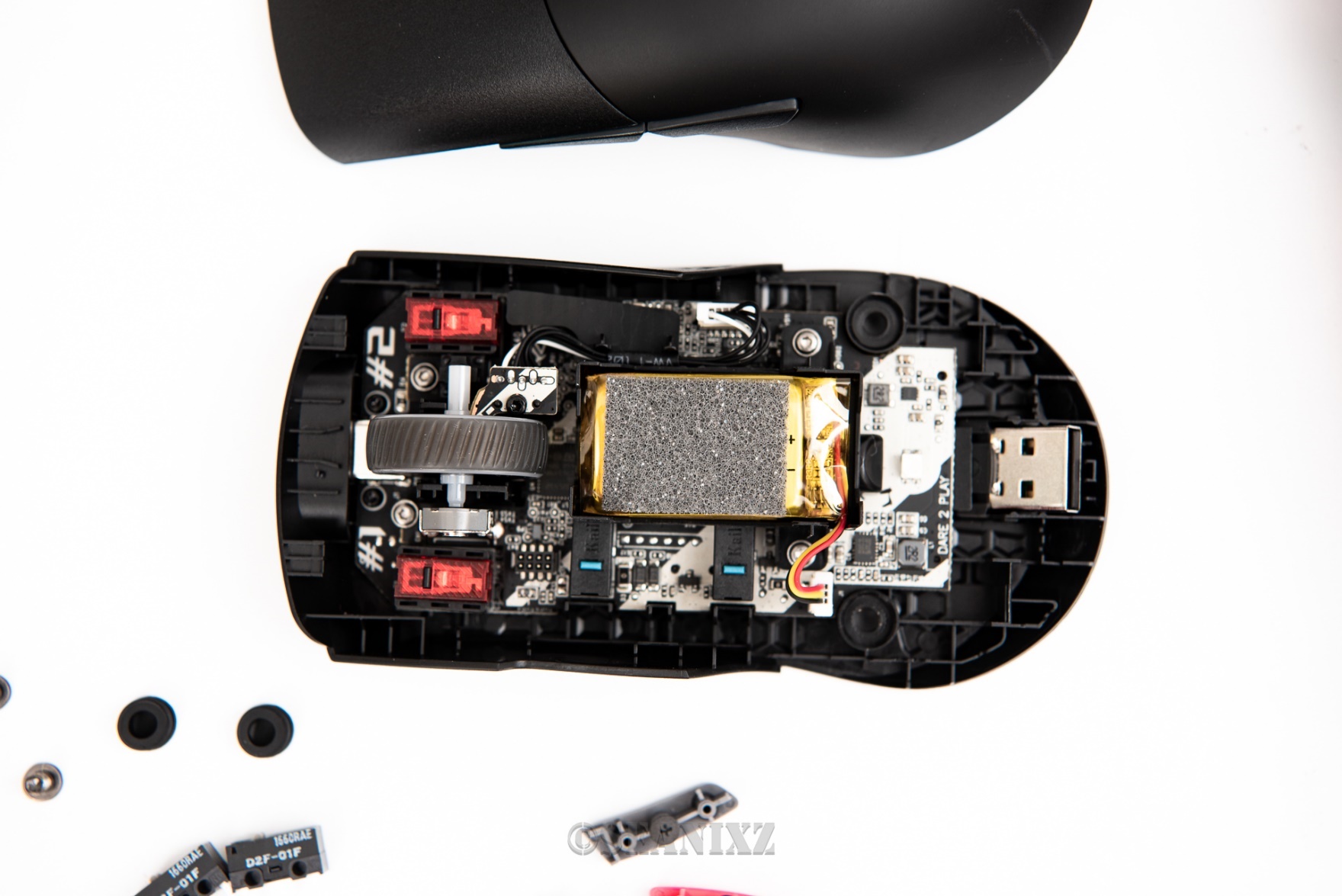 即插式微动鼠标,rog月刃无线鼠标适合大手吗