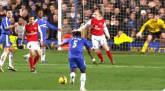 英超拉梅拉破门阿森纳2-1逆转热刺,拉梅拉热刺插花脚