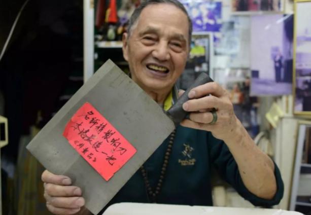 香港磨刀王陈当华的磨石多少钱,香港陈当华磨刀视频