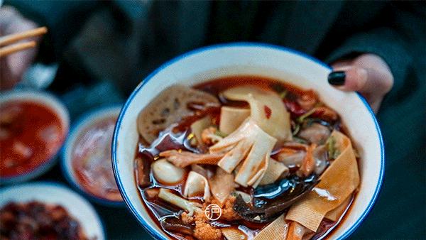 成都爆火酒吧,成都人气最火爆的酒吧