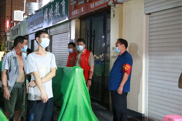 闻令而动勇当先锋,闻令而动冲在前