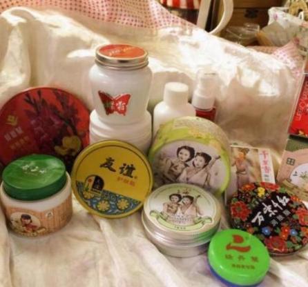 护肤品并非越贵越好，身边4款“靠谱”国产护肤，价格便宜还好用