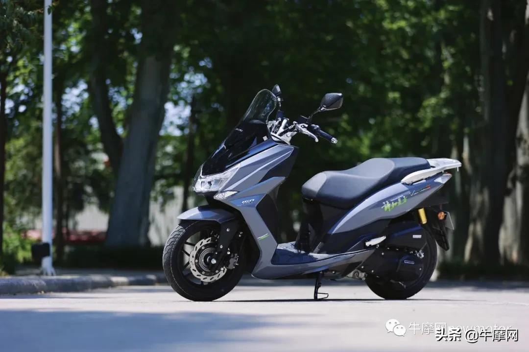 国内首款混合动力踏板｜14990/18990元，大阳发布2.0版本V锐150