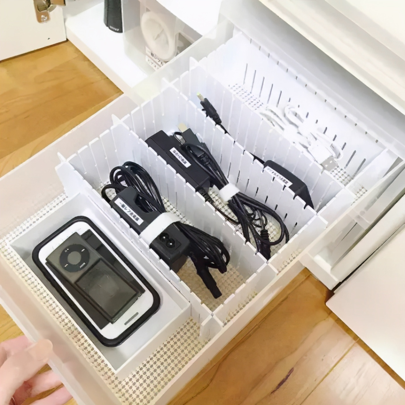 74岁日本主妇走红,日本27岁身体缺陷主妇走红全网