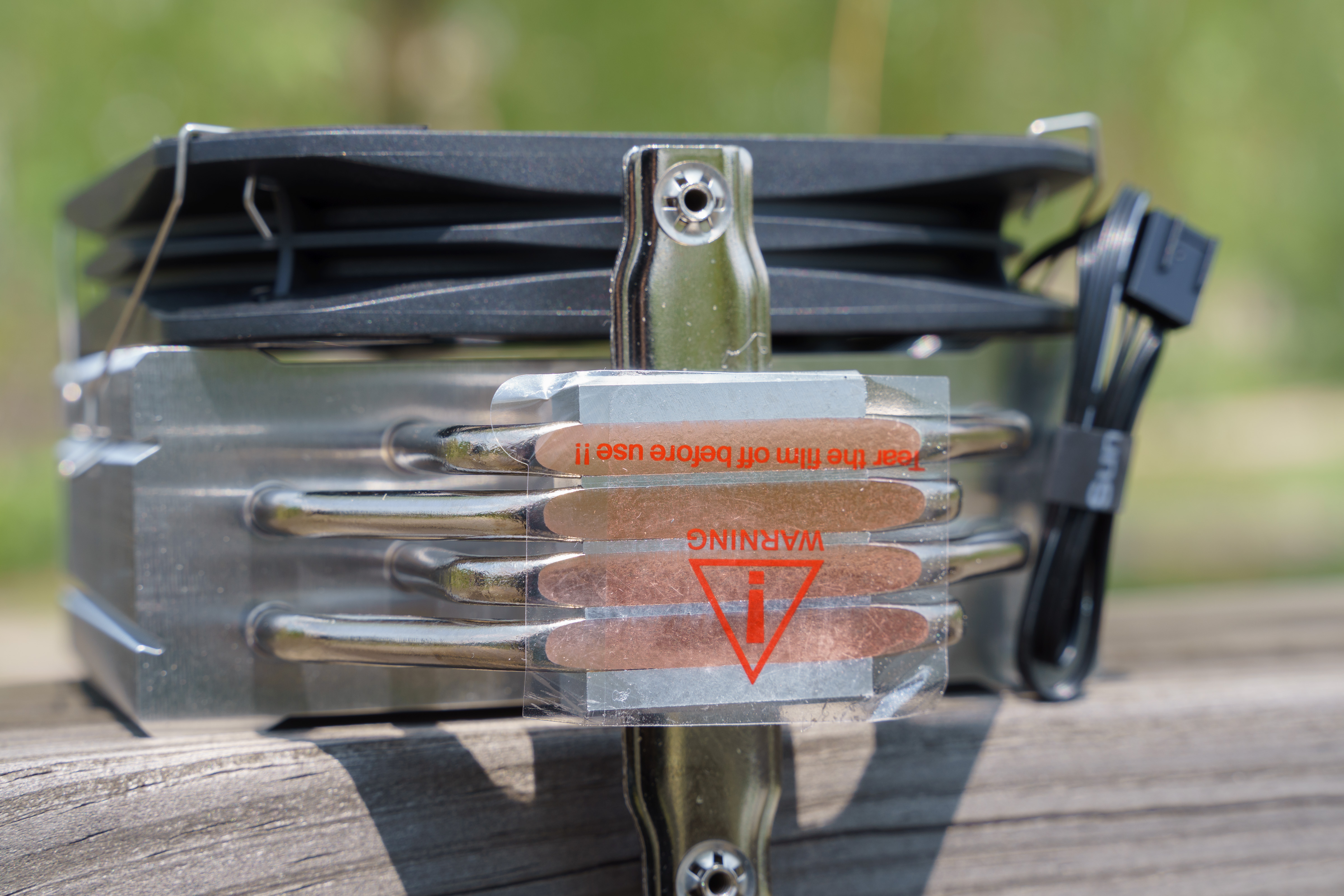 东海k4000,超频三东海r4000对比玄冰400