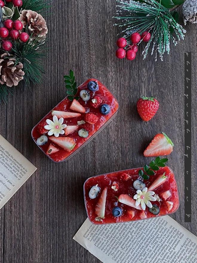 山焙美食提拉米苏做法,兰州欧米奇草莓提拉米苏制作过程