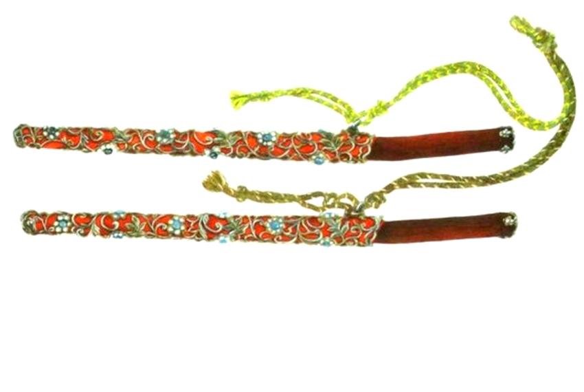 象筵看不见，堪将对玉人：平安王朝的琉璃世界