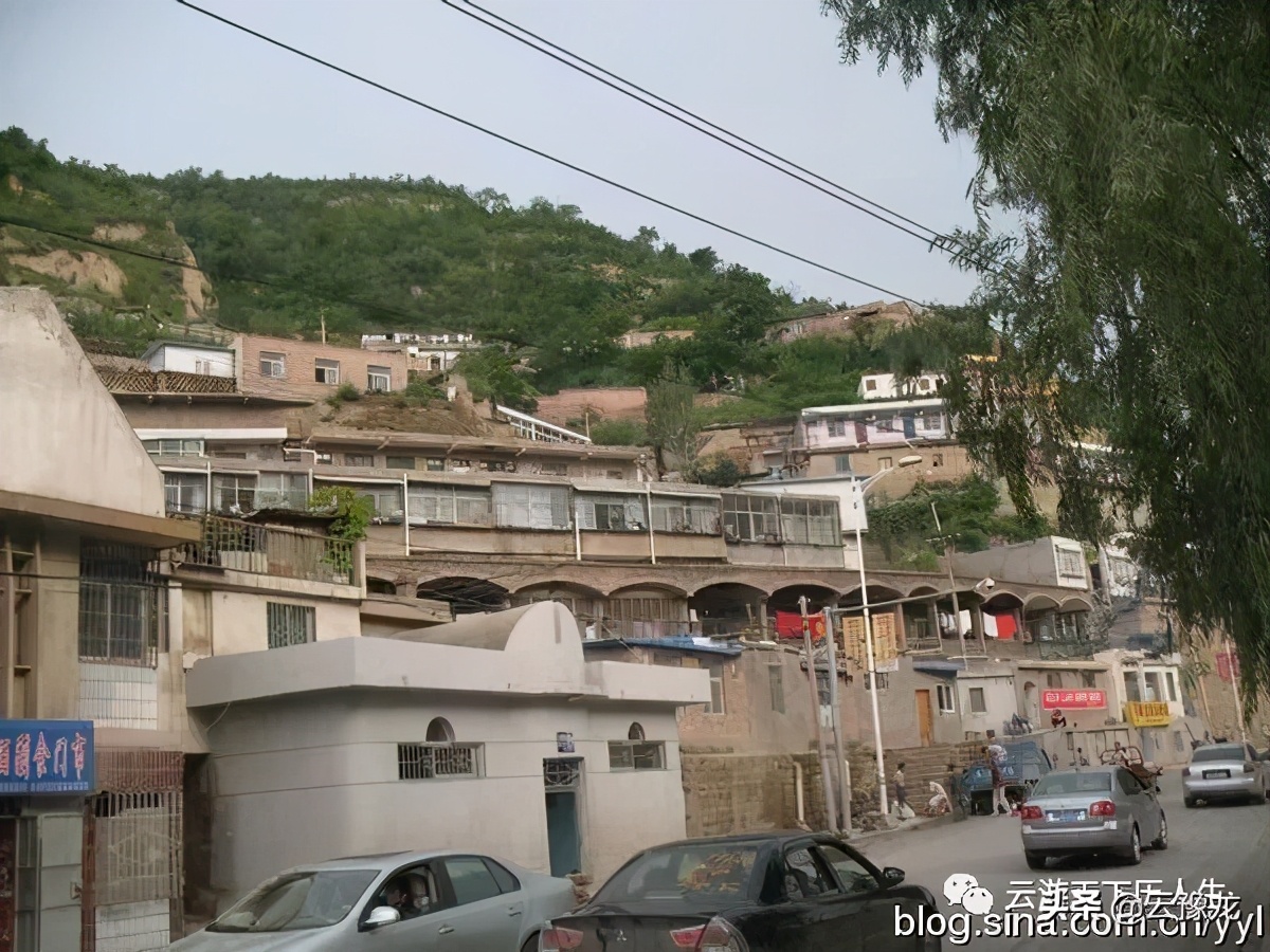 延安旅游宝塔山,延安宝塔山延河桥照片