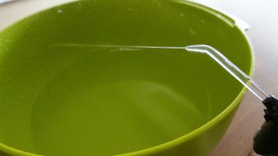 有电动牙刷还要手动刷吗,有了电动牙刷还需要水牙线吗