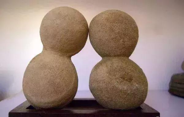 阿拉善戈壁滩玛瑙奇石图片,戈壁滩上的奇石美到令人窒息