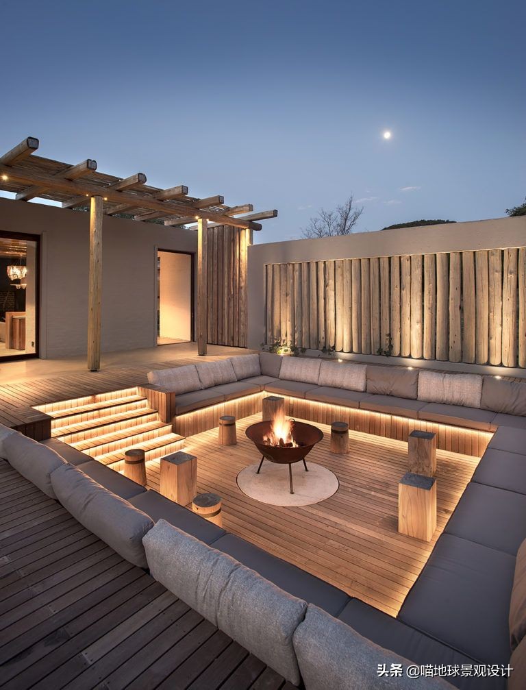 木铺装在私家庭院中的巧妙运用，是个学问