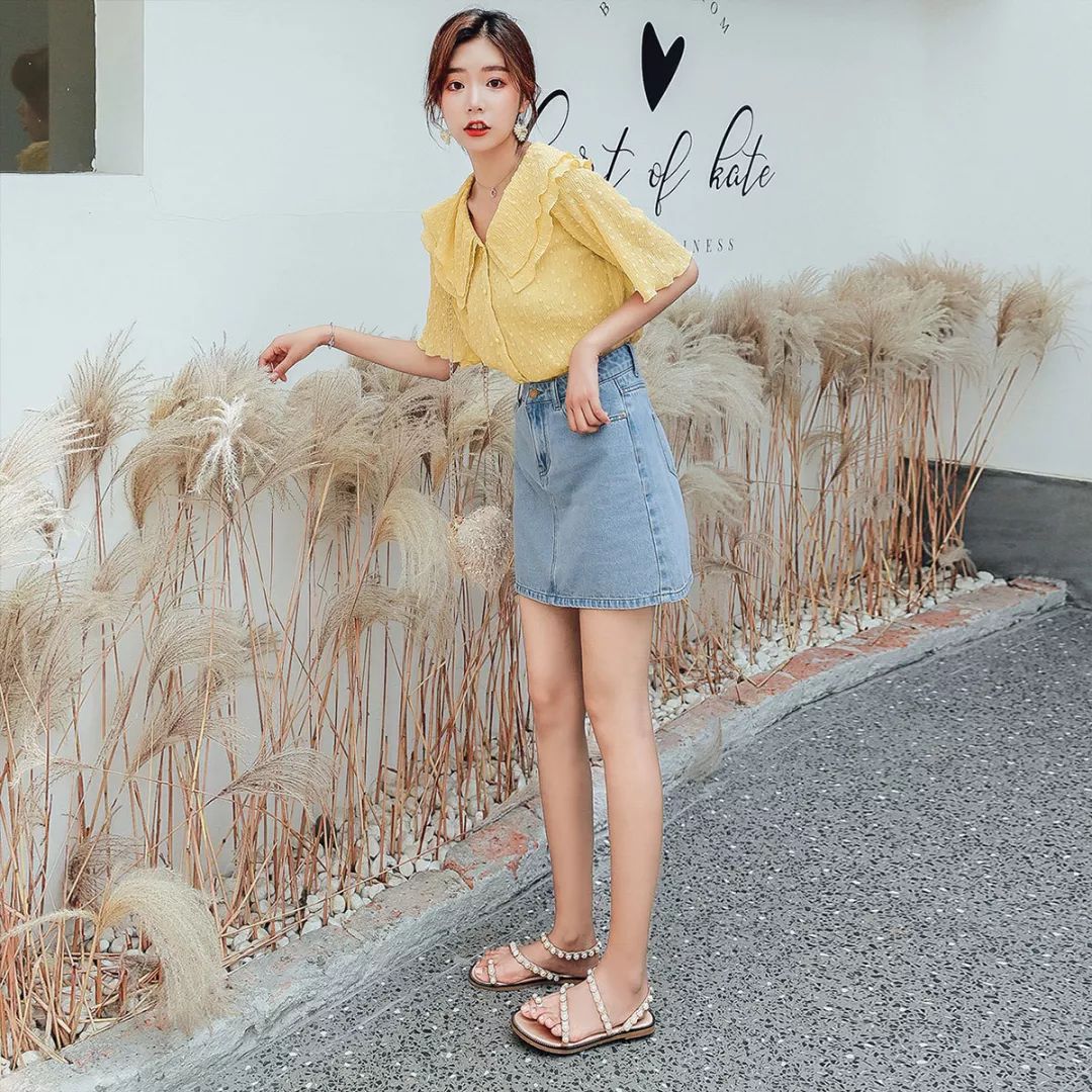 40岁男人脸黑个矮穿什么衣服,个子矮适合穿搭什么衣服