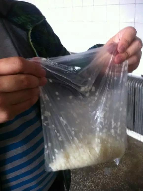 梅州客家娘酒煮鸡的做法,正宗广东梅州客家娘酒现做现卖