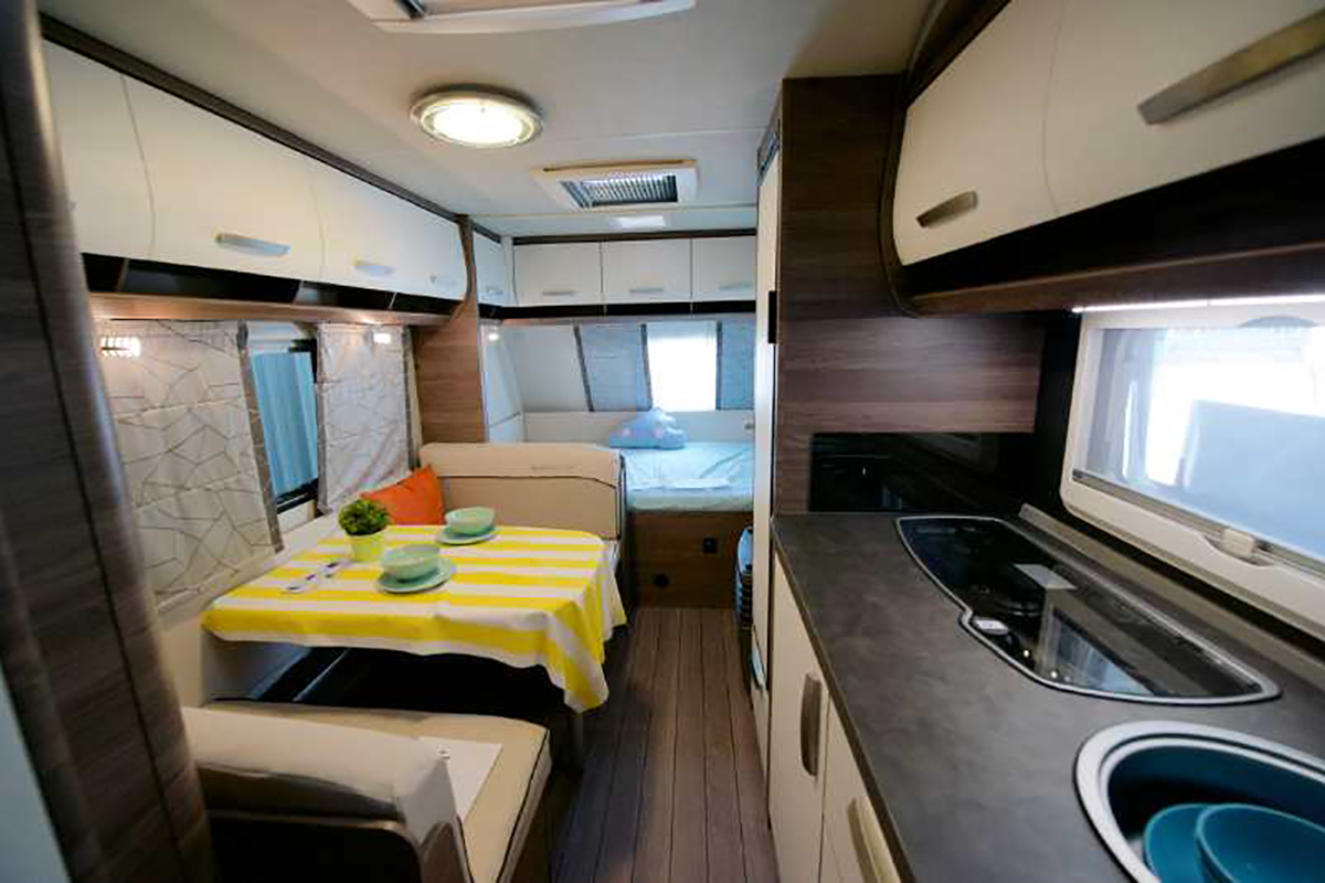 三十多个房车品牌共60余款车型,房车大全30万以下6座