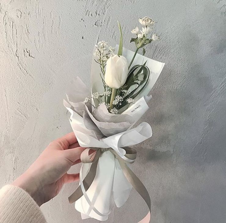 单支花束图片送女朋友,单支玫瑰花束怎么包装赶紧学起来