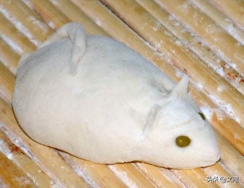 爱吃贡品的老鼠和刺猬，却被做成美食，为人们带来福运