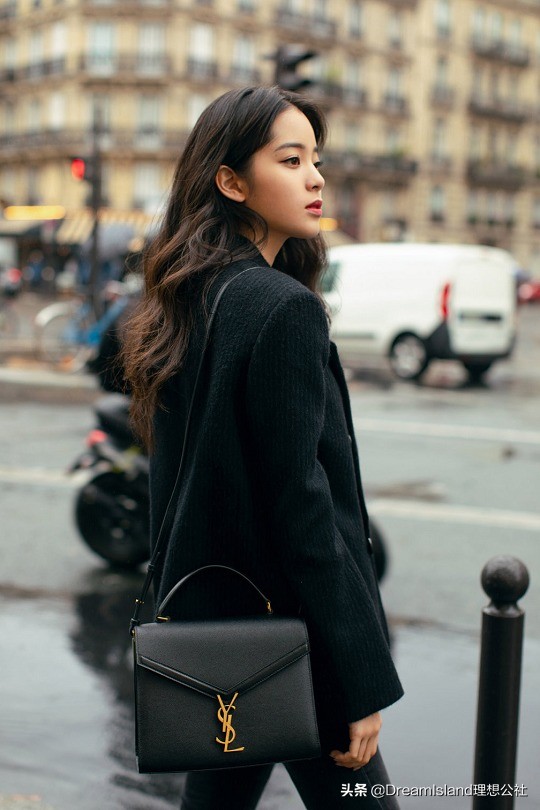 saintlaurentcassandra迷你牛皮,saintlaurent横款软皮革购物包