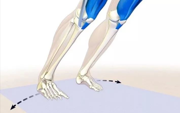 瑜伽下犬式正确教学视频,瑜伽下犬式的正确做法