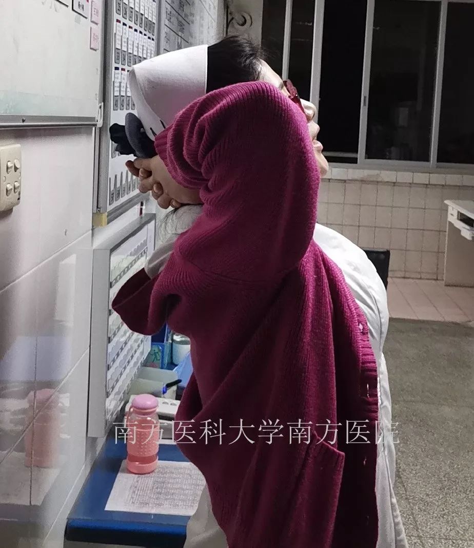 骨科医生颈椎变直怎么办,颈椎曲度变直要看什么科