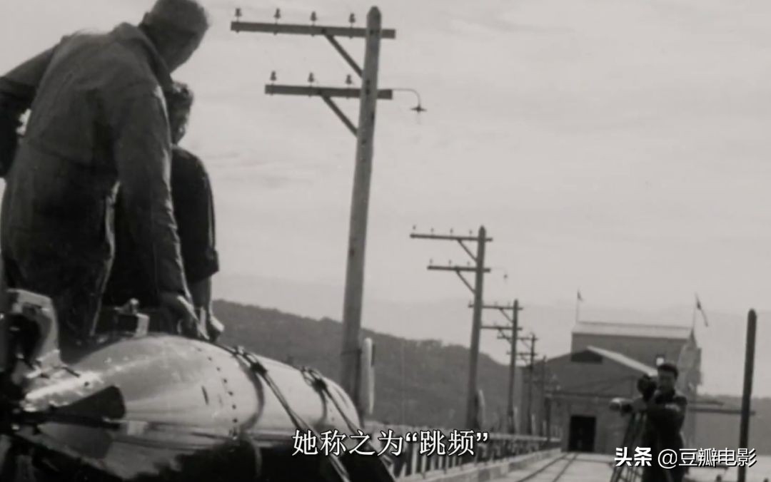 首位全裸出镜,这好莱坞*星艳**竟是wifi之母《*物尤**:海蒂·拉玛传》