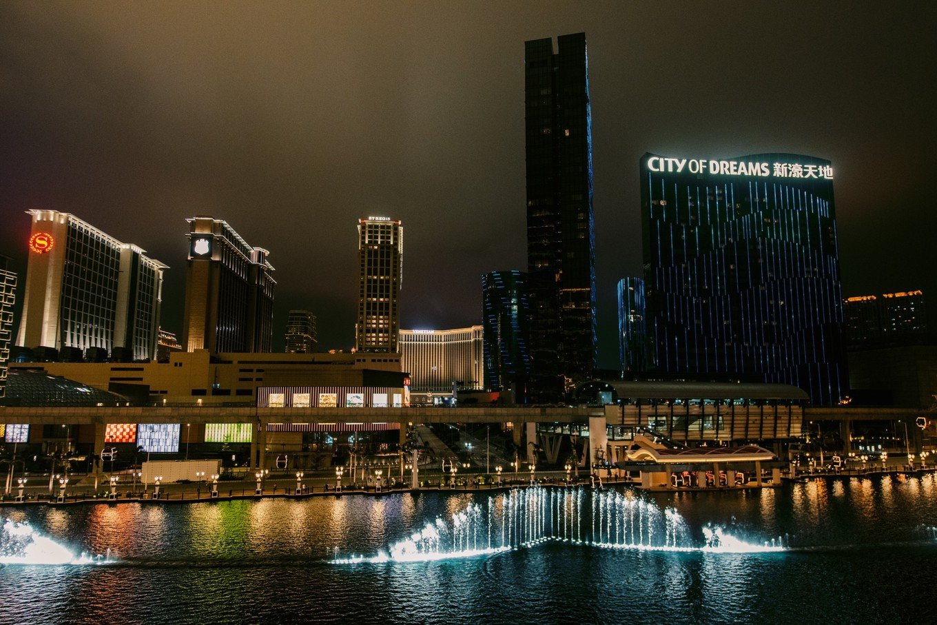 珠海体验港珠澳大桥,珠海往返澳门攻略