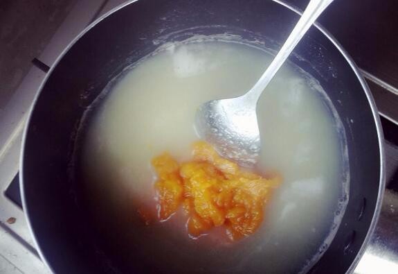 4至5个月宝宝需要添加哪些辅食,宝宝营养辅食教程5个月