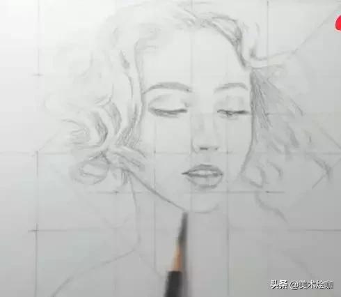 素描人头九宫格起形技巧,九宫格起形素描步骤图片