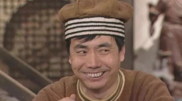 清朝以前古代秃头的人怎么留头发,清朝留头不留发为啥后来还有辫子