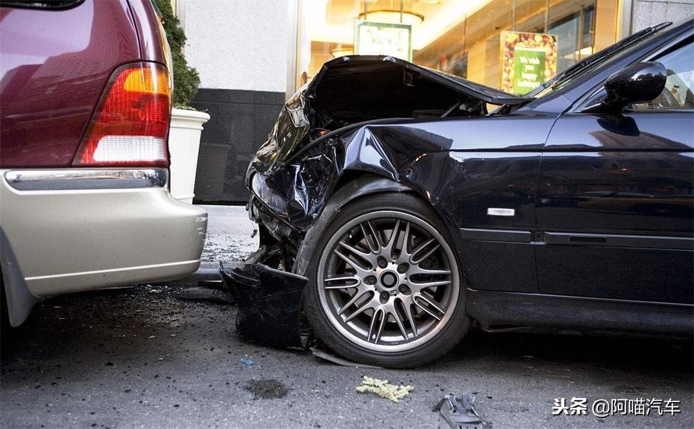 汽车事故对方不讲理怎么办,汽车事故对方全责无保险怎么办