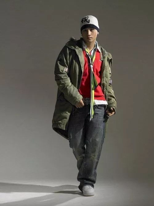 韩国装病逃兵役,韩国逃兵服兵役