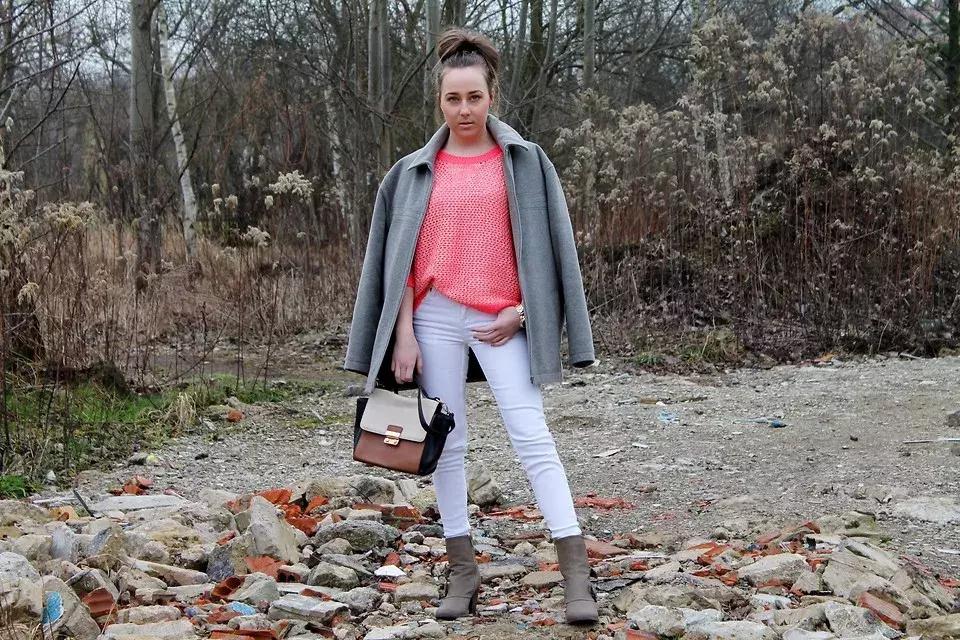 高级灰轻奢风格穿搭必备,轻奢粉色和灰色的搭配