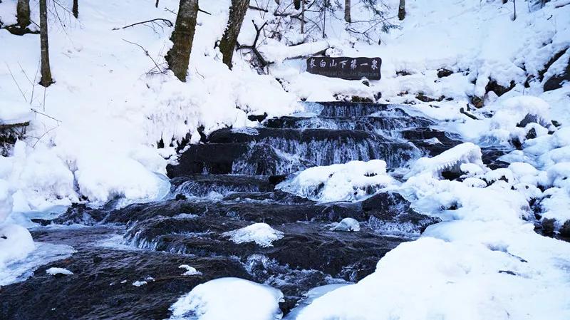 5.1长白山旅游3天两晚价格,长白山旅游攻略3天2晚跟团游