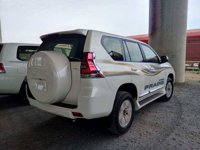 经典硬派越野suv,丰田硬派越野suv新款