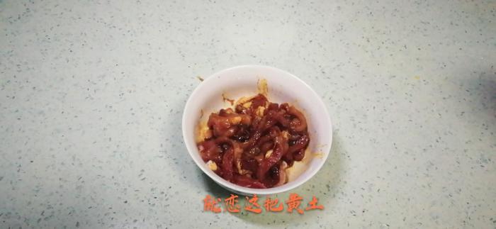 西红柿土豆焖面怎么不糊锅,为啥我做的焖面容易糊锅