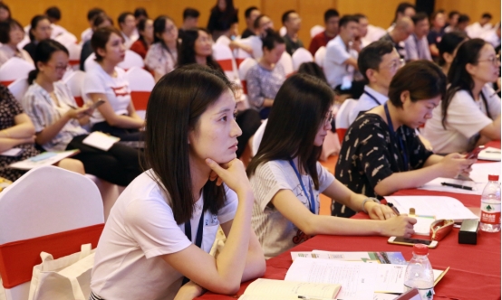 教育部公布就业率最低的十个专业,专科就业最好且待遇好的专业