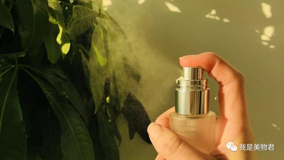 夏日必备补水喷雾推荐分享,夏日必备定妆喷雾推荐