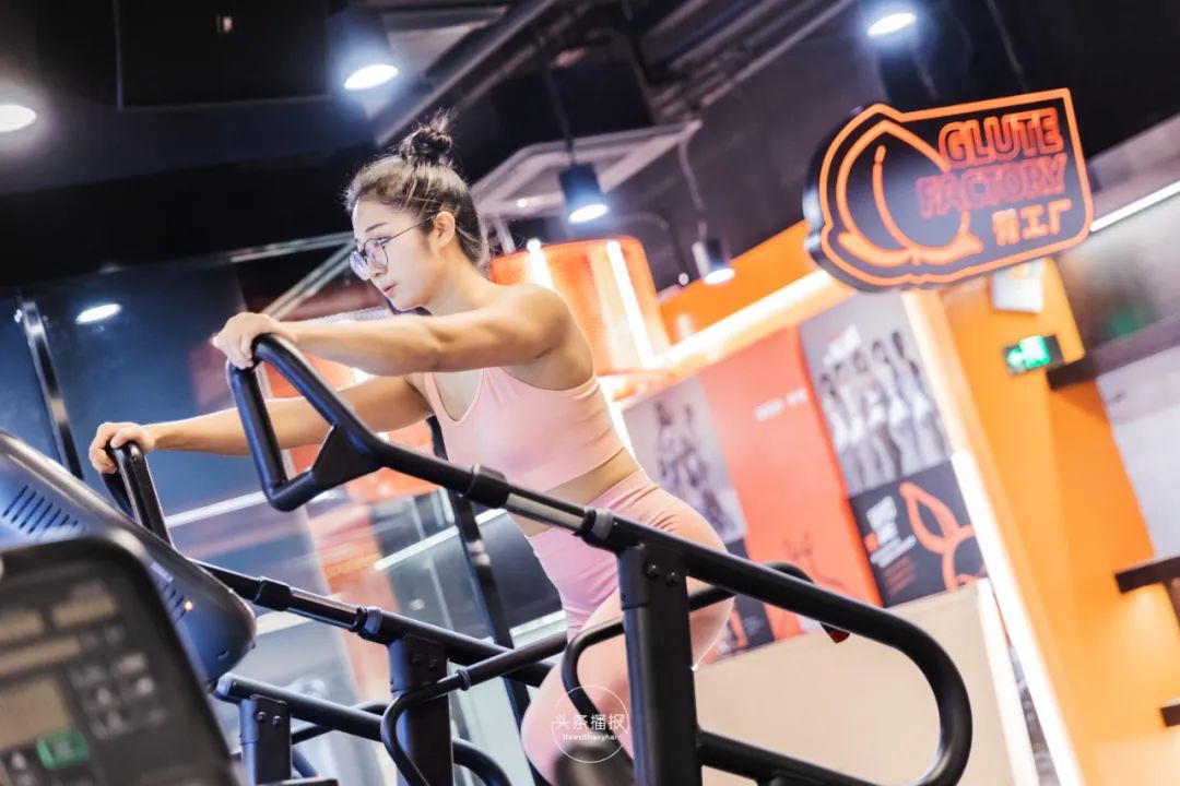 「2021冬季甩肉燃脂指南」，大上海时代广场和你一起遇见更好