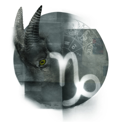 12星座出轨后被发现的表现,12星座发现对方出轨