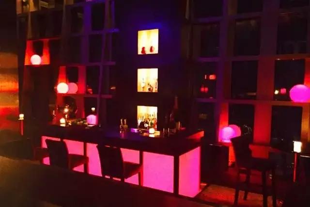 海派轻奢风格露台餐厅,低调轻奢露台餐厅