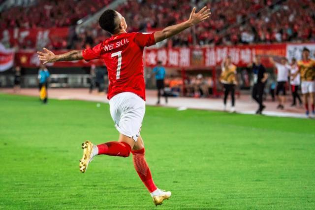 今晚18:00！恒大VS鲁能！粤媒狂奶鲁能：鲁能今天至少不败