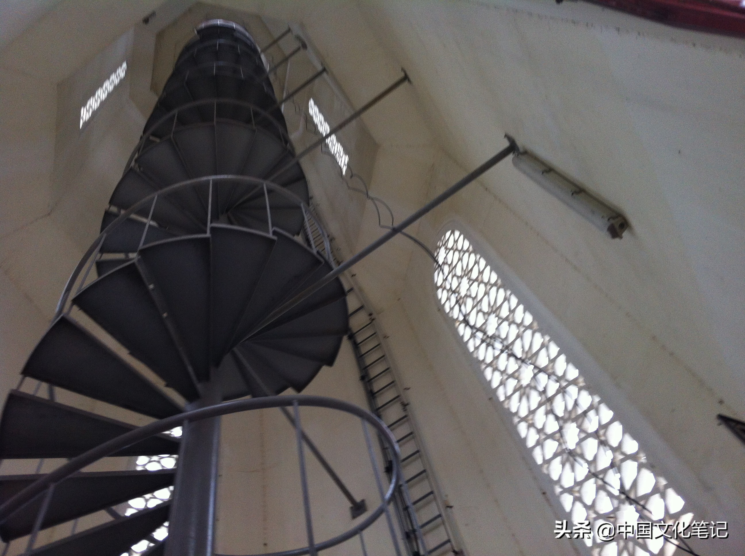 去沙巴大学和水上清真寺,沙巴水上清真寺自由行热门攻略