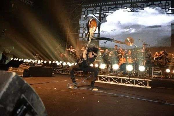 “曹县梗”出圈背后,这些小镇支撑起了全球乐器市场的中国制造