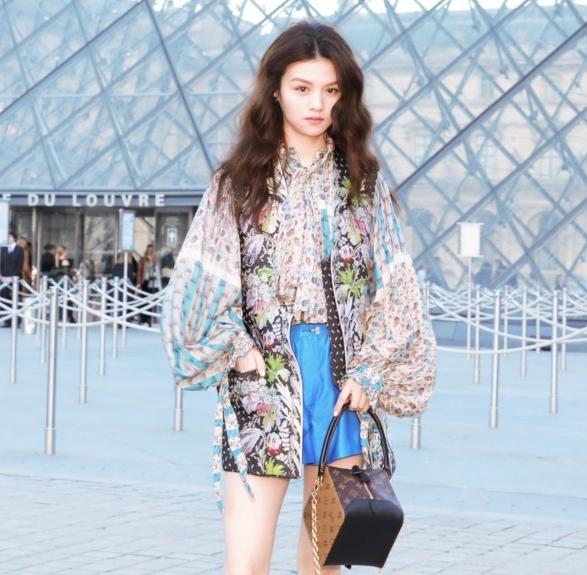 蝴蝶结上的点缀,蝴蝶结的点缀