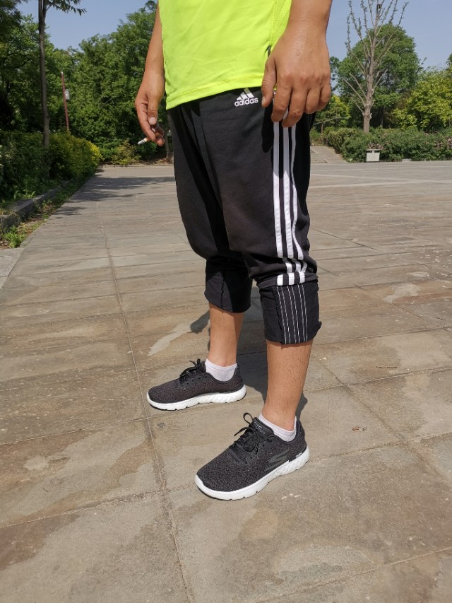 国产轻便健步鞋,美国生产的老年人健步鞋