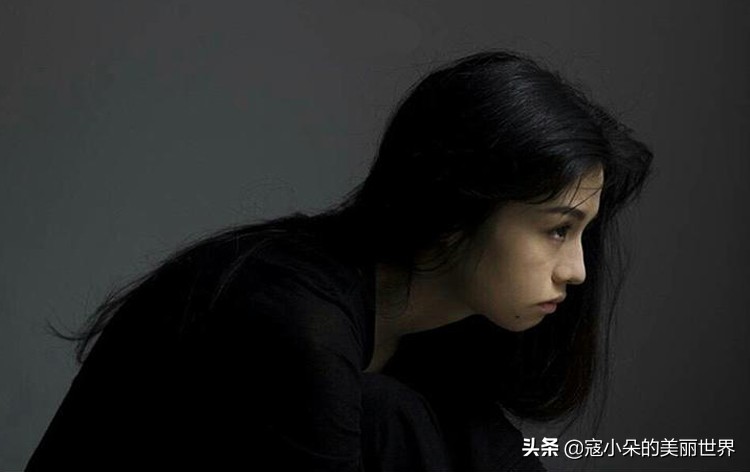 街尚|性感狡黠不是妖，而是猫性女人的专属！致敬猫女