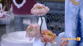 “太惊艳！一枝枝糖花在蛋糕上盛开！”来自昆明饭店的这位西点烹饪大师，牛！