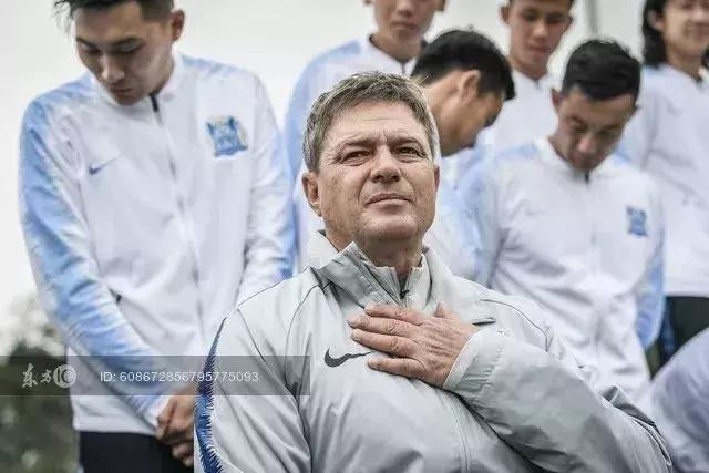 中超定妆照花絮|C位扎哈维，红妆托西奇