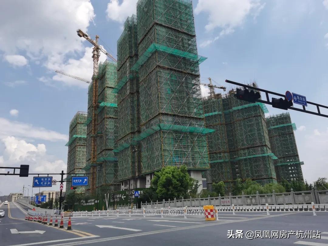 “万人摇”板块限价突涨8000元/㎡？买到就翻一倍的红利要消失了