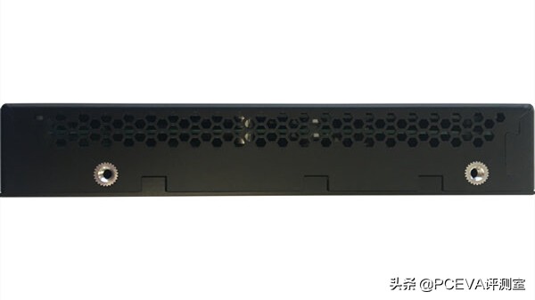 64TB容量QLC闪存:打进机械盘地盘的企业级SSD