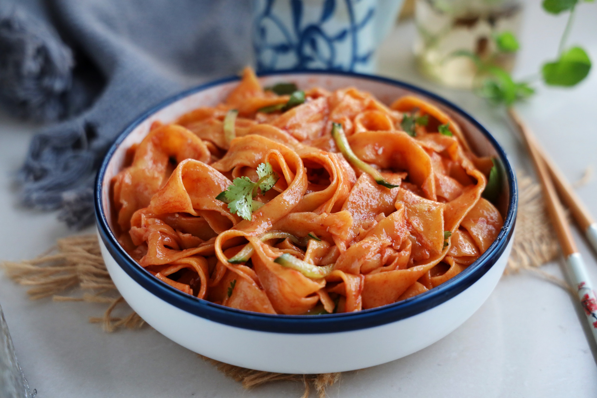 手工美味的面条,自己做的蔬菜面食